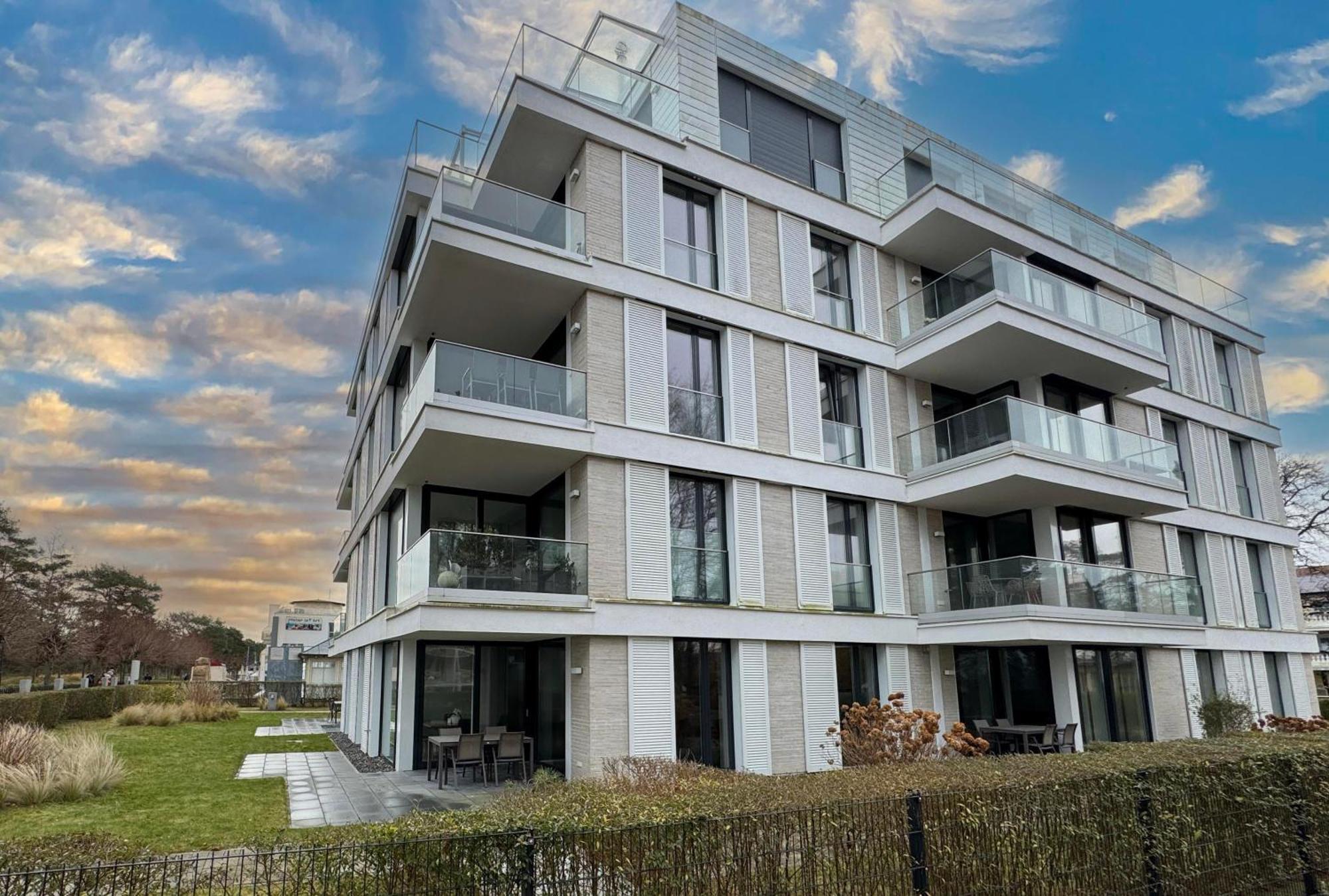 Strandlaeufer - Vouge * Ostseebad Binz
